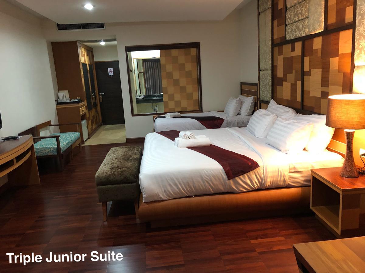Taman Resort Phitsanulok Exterior photo